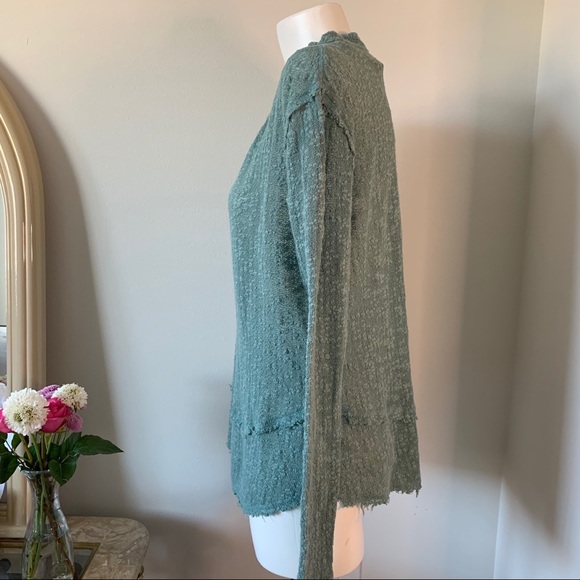 We The Free Top - Picture 8 of 10